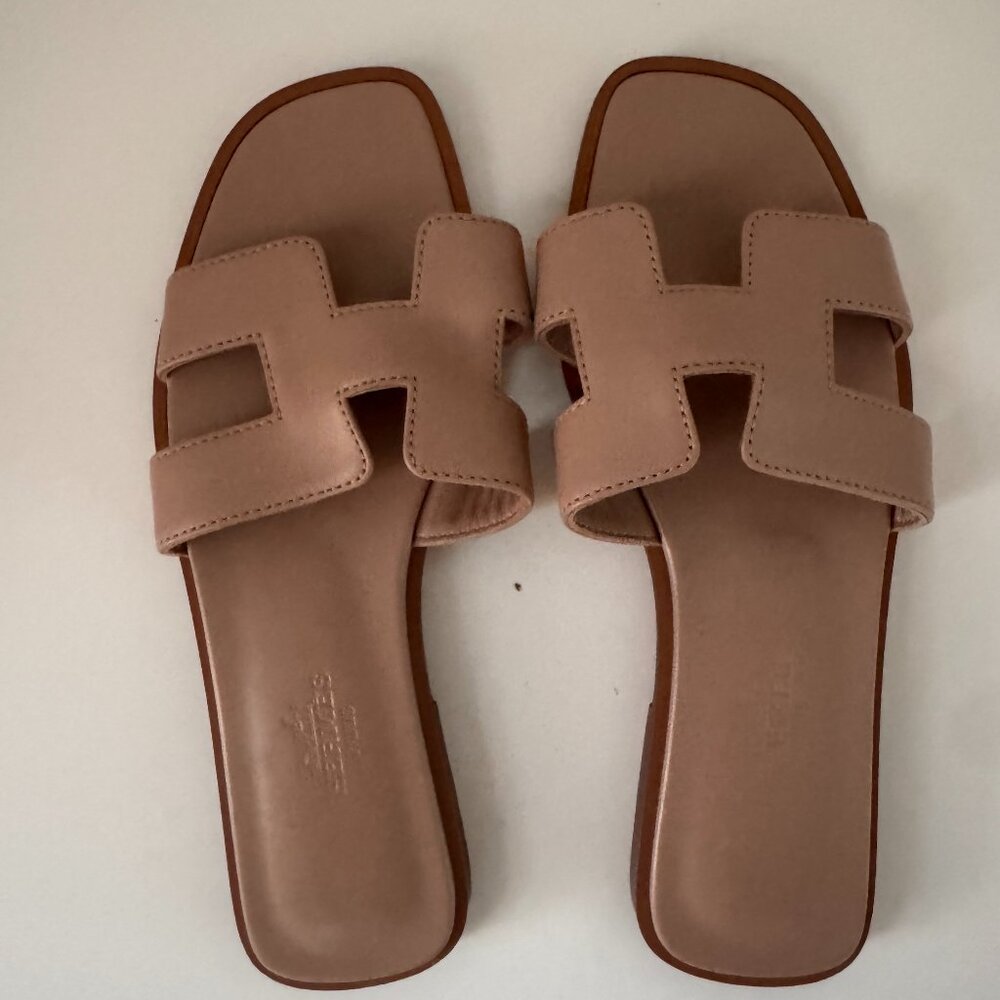 Oran Hermes Sandals Size 34.5